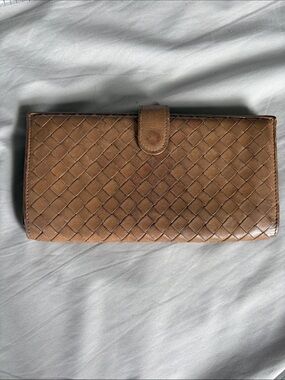 Bottega Veneta Intrecciatio NAPPA Lambskin leather long wallet leather interior